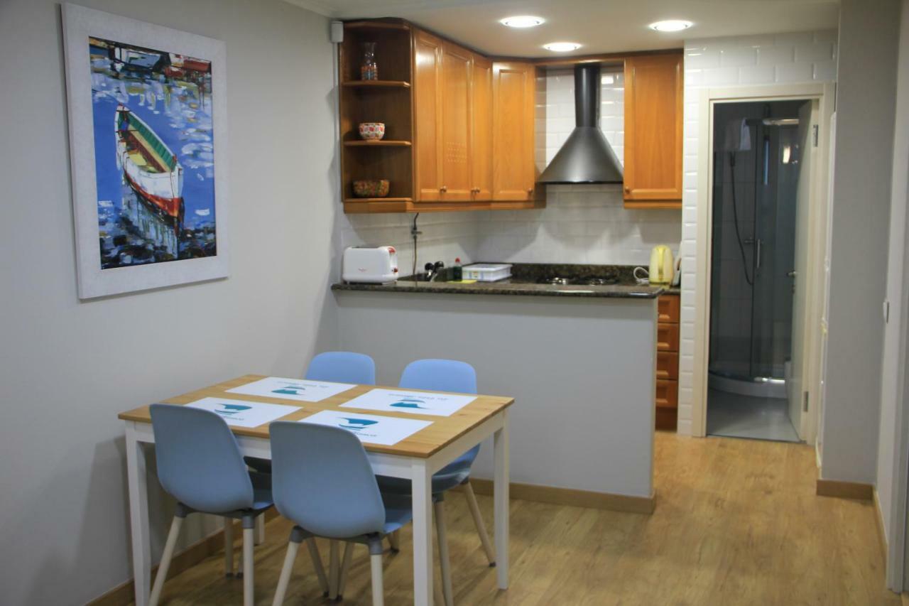 Ferienwohnung La Vela Blanca Roses Exterior foto